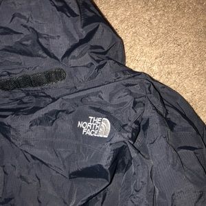 The NorthFace boys windbreaker